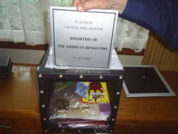 2008 DAR Flag And Memory Box 023